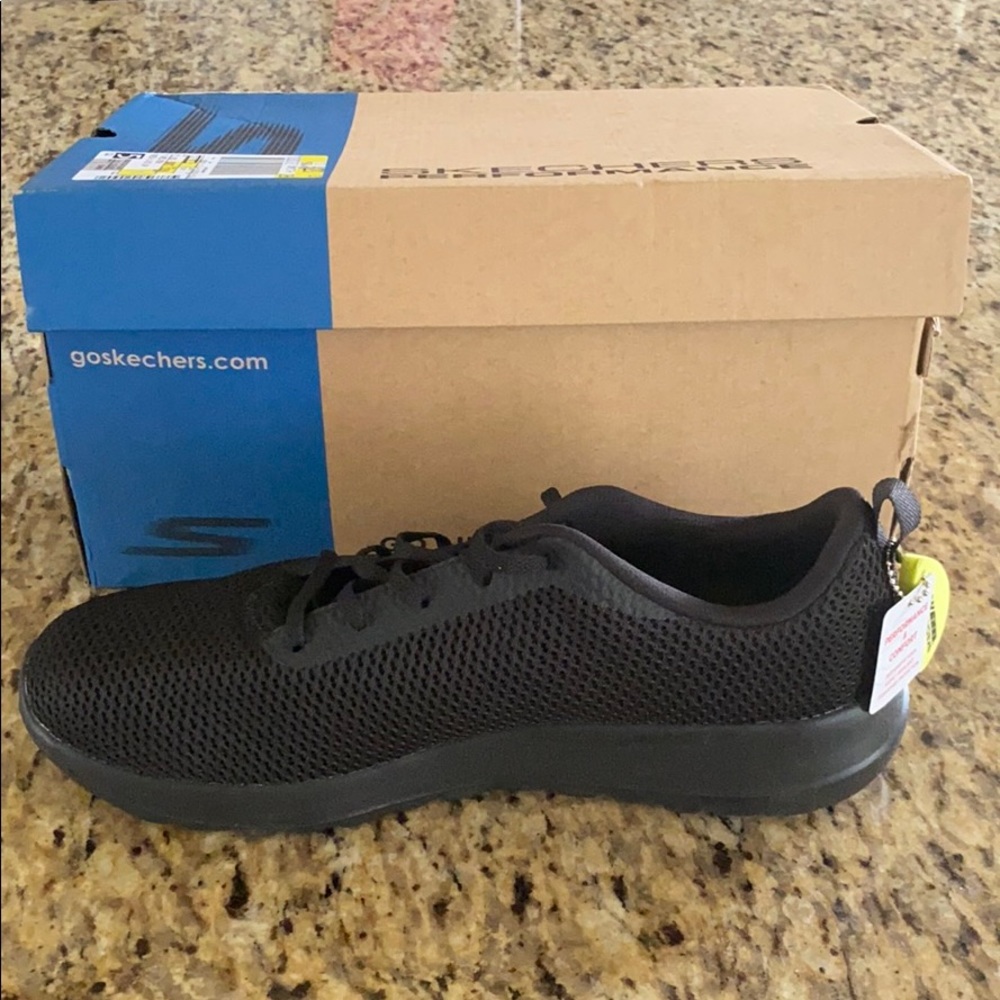 Sketchers Performance Mesh Sneakers
